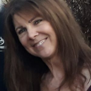Meet your Posher, Pam